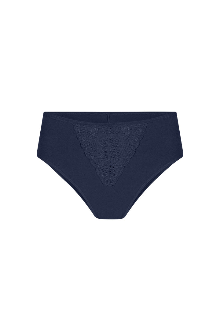Classic panty made of luxury combed cotton (4016)